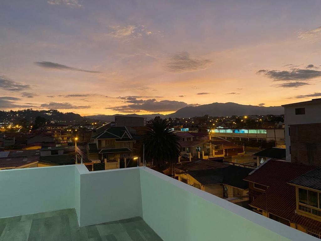 Apartamento Lindo Departamento con vista increible a Cuenca Exterior foto